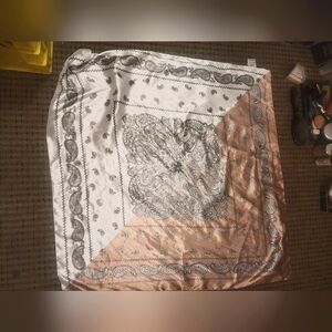 Paisley Print Scarf in White and Tan